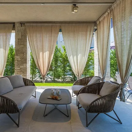 Calma Hébergement de vacances *